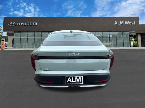 Used 2025 Kia K4 LXS image 6