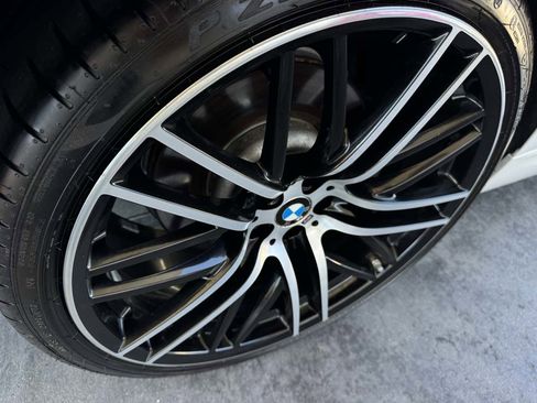 Used 2018 BMW 640i Gran Turismo xDrive w/ Luxury Seating Package AWD/4WD image 32