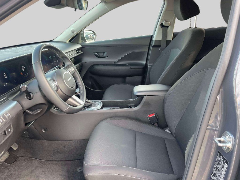 Used 2024 Hyundai Kona SEL AWD/4WD image 15