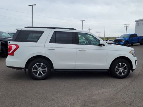 Used 2020 Ford Expedition XLT AWD/4WD image 6