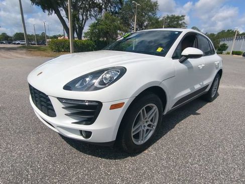 Used 2018 Porsche Macan AWD/4WD image 9