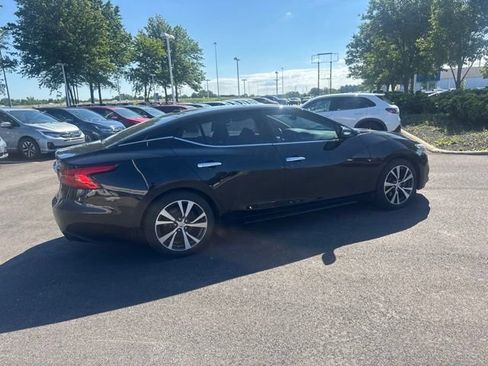 Used 2017 Nissan Maxima Platinum FWD image 11