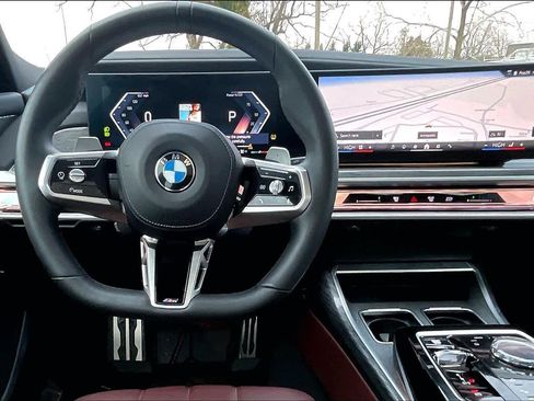 Certified 2023 BMW 740i image 5