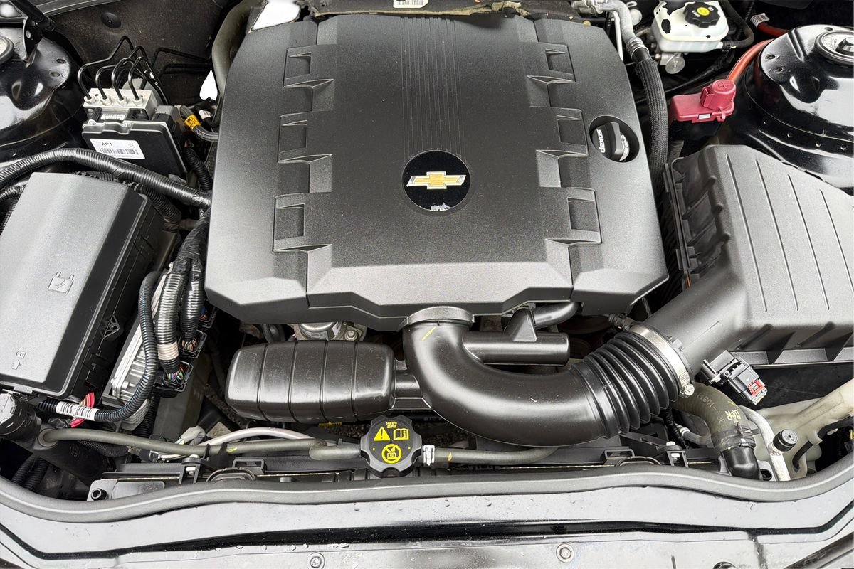Used 2015 Chevrolet Camaro LT w/ RS Package RWD image 23
