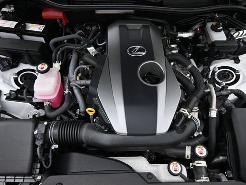 Used 2024 Lexus IS 300 w/ Premium Package RWD image 18