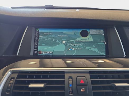Used 2016 BMW 550i Gran Turismo xDrive AWD/4WD image 26
