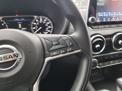 Used 2023 Nissan Sentra SV image 20