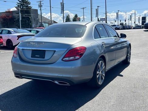 Used 2016 Mercedes-Benz C 300 Sedan image 7