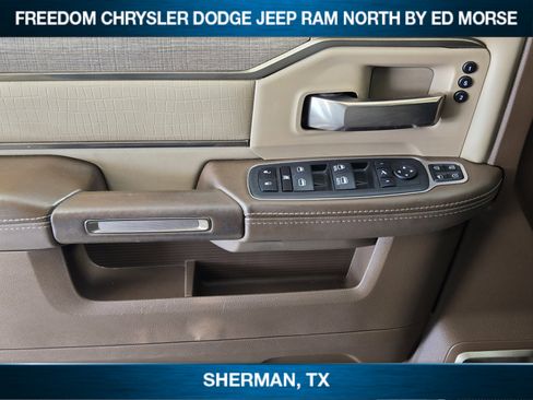 Used 2023 RAM 3500 Limited AWD/4WD image 17