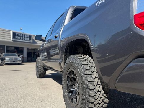 Used 2017 Toyota Tundra Limited image 47