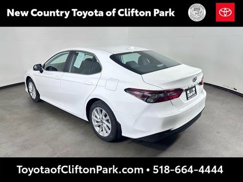 Used 2023 Toyota Camry LE w/ Cold Weather Package image 5