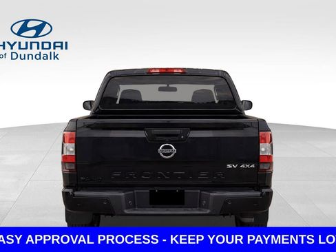 Used 2022 Nissan Frontier SV w/ Technology Package image 5