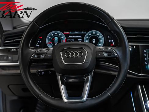 Used 2022 Audi Q8 Premium Plus image 31