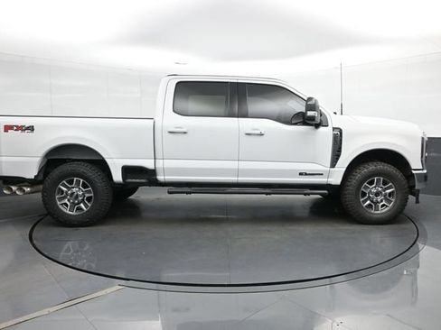Used 2024 Ford F250 Lariat w/ FX4 Off-Road Package AWD/4WD image 5