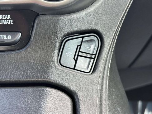 Used 2016 Chevrolet Tahoe LTZ AWD/4WD image 43
