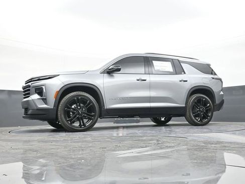 New 2026 Chevrolet Traverse LT w/ LPO, Floor Liner Package image 52