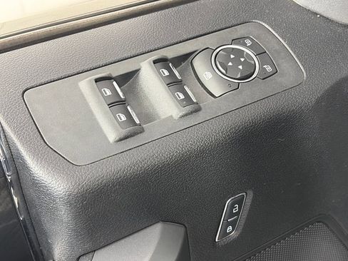 Used 2018 Ford F150 XLT w/ Equipment Group 302A Luxury AWD/4WD image 25