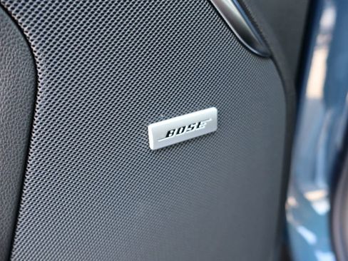 New 2026 Chevrolet Suburban High Country image 11