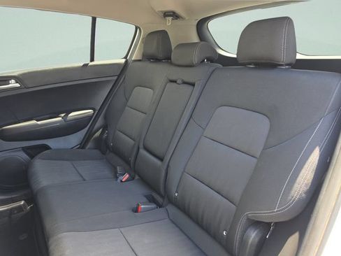 Used 2022 Kia Sportage LX FWD image 26
