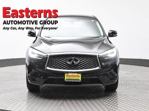 Used 2023 INFINITI QX50 Pure AWD/4WD image 2