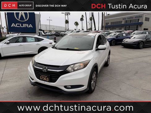 Used 2017 Honda HR-V EX image 1