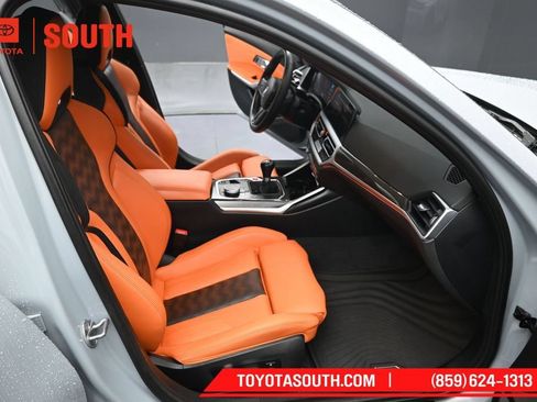 Used 2022 BMW M3 RWD image 32