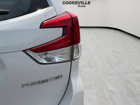 Used 2023 Subaru Forester AWD/4WD image 7