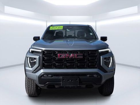 Used 2025 GMC Canyon Elevation w/ Convenience Package RWD image 8