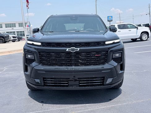 New 2026 Chevrolet Traverse RS FWD image 3