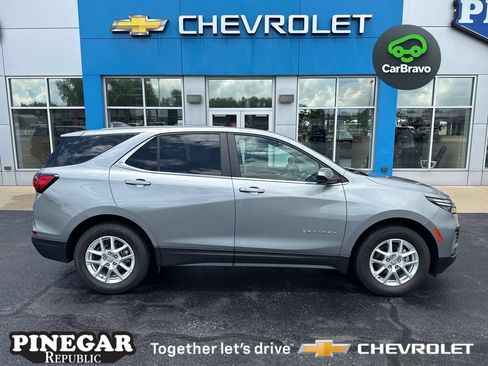 Certified 2024 Chevrolet Equinox LT FWD image 1