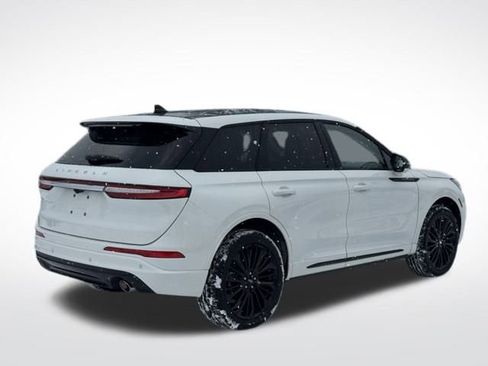 Certified 2024 Lincoln Corsair AWD w/ Equipment Group 101A image 7