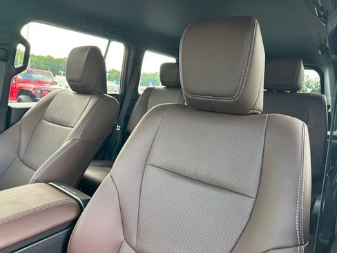 Used 2027 Toyota Land Cruiser AWD/4WD image 19