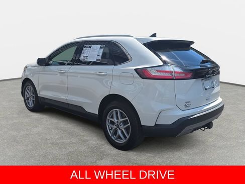 Used 2021 Ford Edge SEL w/ Convenience Package AWD/4WD image 7