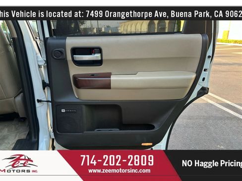 Used 2011 Toyota Sequoia Platinum image 67