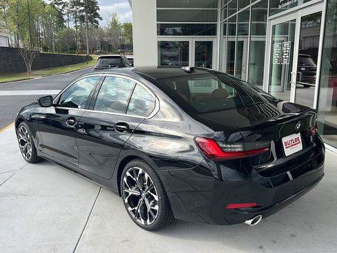 New 2026 BMW 330i Sedan w/ Premium Package image 5