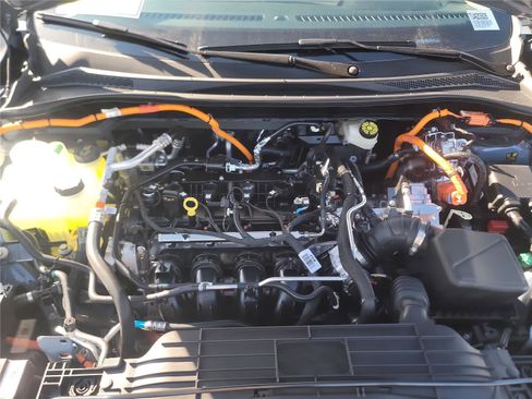 New 2026 Ford Escape SE image 23