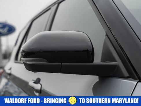 Used 2022 Ford Explorer ST w/ Equipment Group 401A image 17