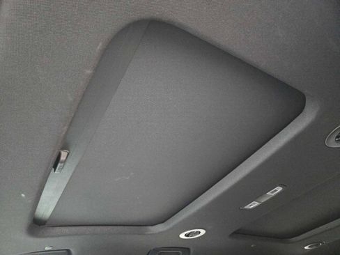 Certified 2023 Chevrolet Traverse Premier w/ Redline Edition image 23