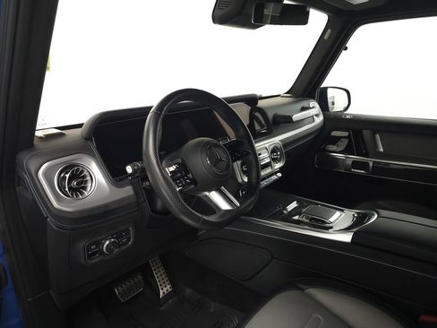 Used 2025 Mercedes-Benz G 580 w/ EQ Technology image 9