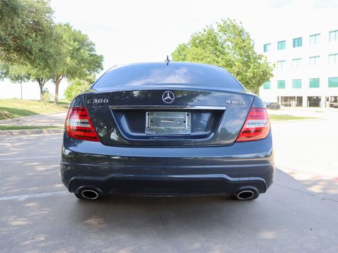 Used 2014 Mercedes-Benz C 300 4MATIC Sedan image 6