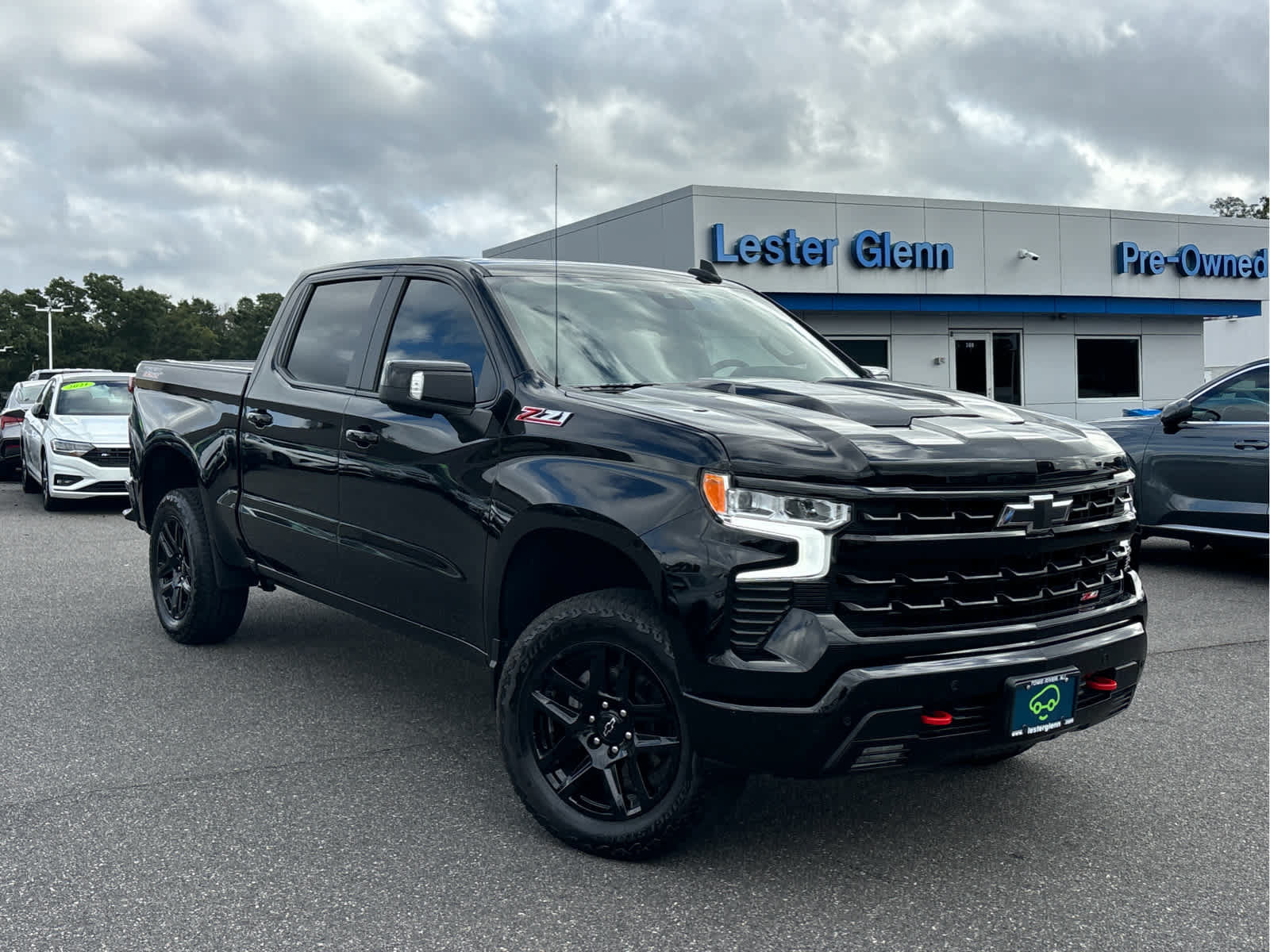 Certified 2025 Chevrolet Silverado 1500 LT Trail Boss w/ LT Trail Boss Premium Package AWD/4WD image 2