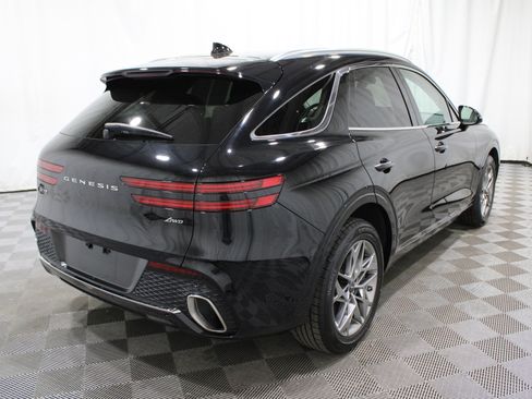 Used 2024 Genesis GV70 2.5T w/ Select Package image 32