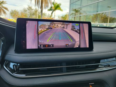 Certified 2026 INFINITI QX60 Luxe w/ Cargo Package image 23