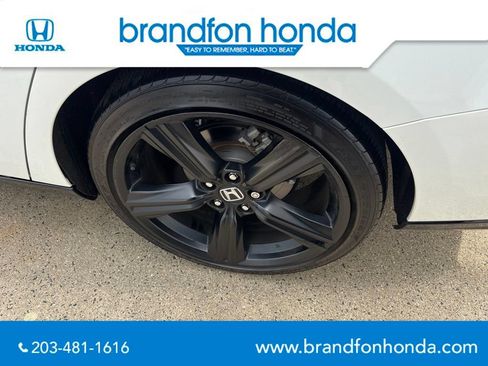 Used 2023 Honda Accord Sport image 30