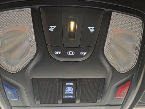 Used 2024 RAM 3500 Tradesman w/ Chrome Appearance Group image 63