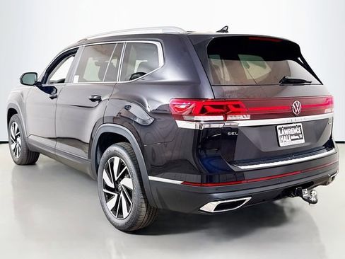 New 2026 Volkswagen Atlas SEL image 3