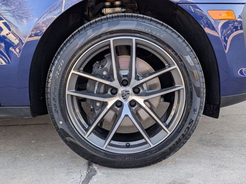 New 2026 Porsche Macan image 29