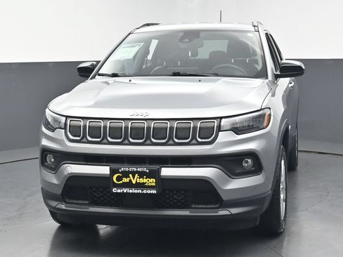 Used 2022 Jeep Compass Latitude w/ Convenience Group AWD/4WD image 48