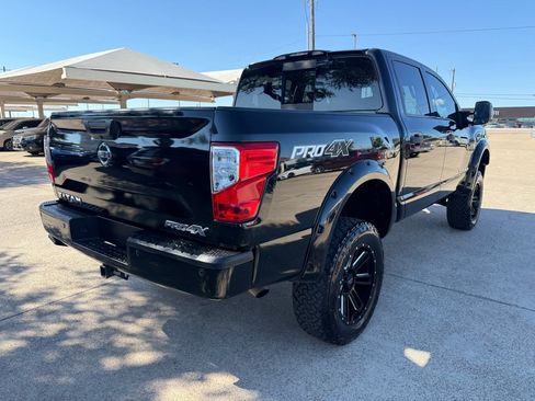 Used 2017 Nissan Titan PRO-4X AWD/4WD image 7