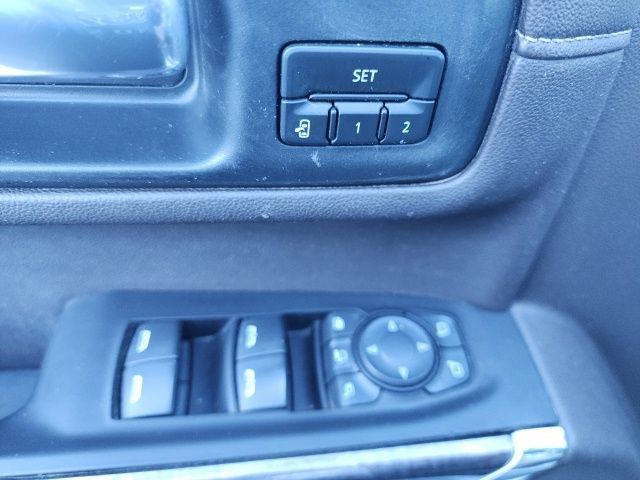 Used 2021 Chevrolet Silverado 2500 LTZ AWD/4WD image 20